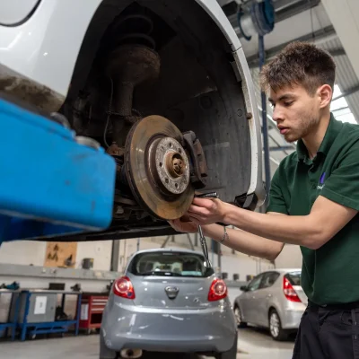HRC - Motor Vehicle - action - low-res-14